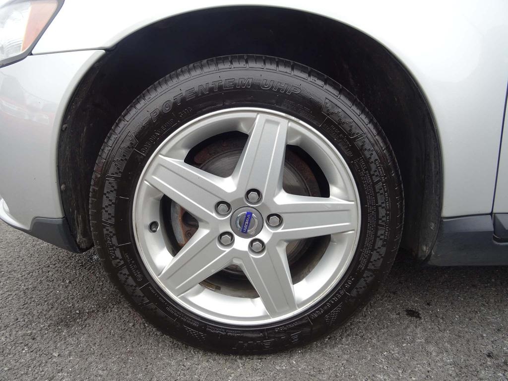 Volvo S40 1.8 R-Design Sport 4dr