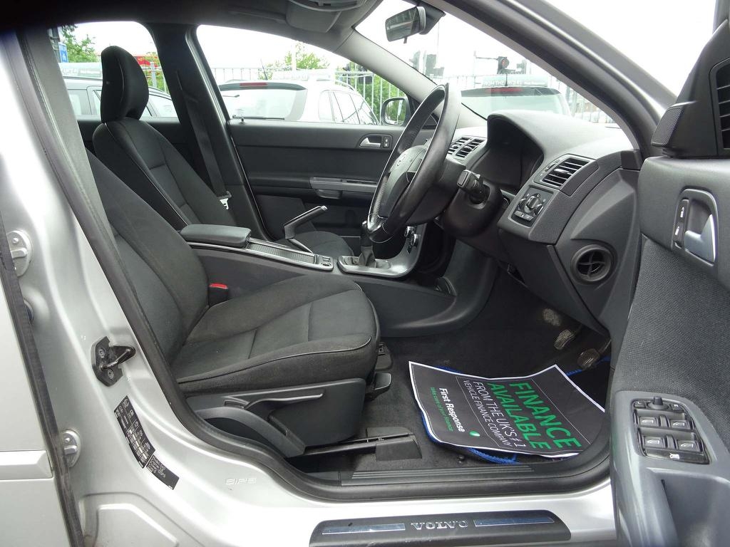 Volvo S40 1.8 R-Design Sport 4dr