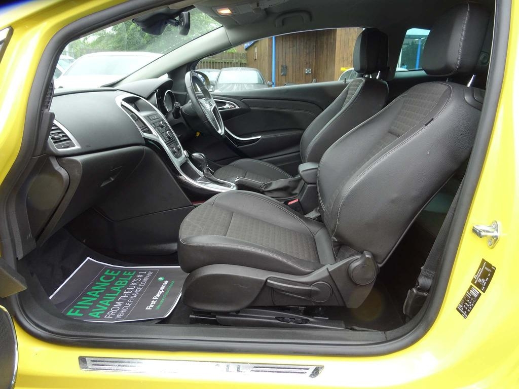 Vauxhall Astra Gtc 2.0 CDTi 16v SRi (s/s) 3dr