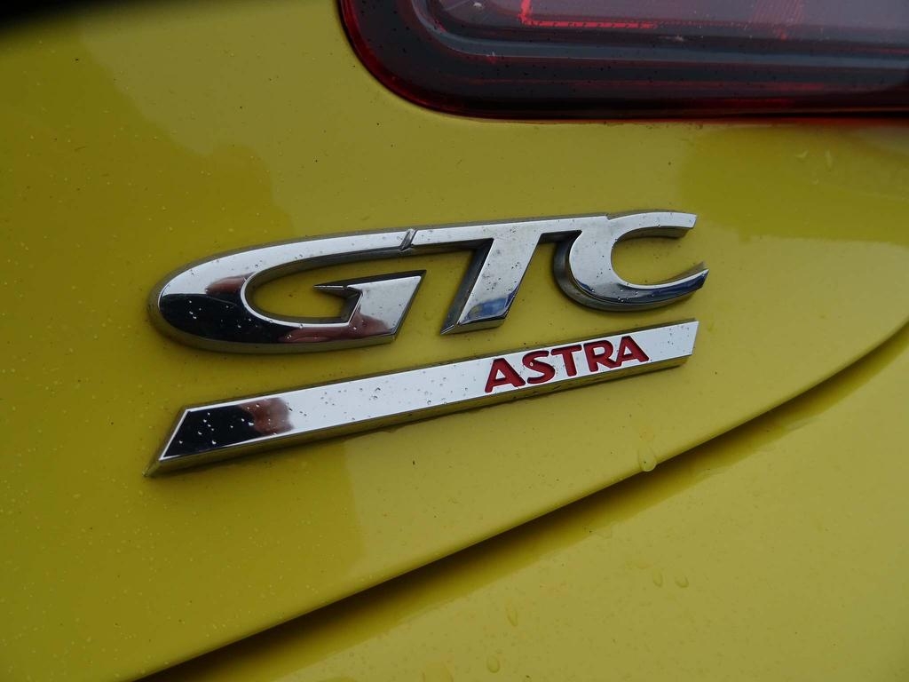 Vauxhall Astra Gtc 2.0 CDTi 16v SRi (s/s) 3dr